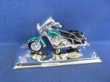 Harley Davisdon Chrome Ornament Stand & 128 Road King Motorcycle from Ornament Collection 2002