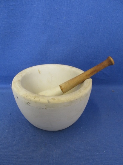 Acid Resisting Mortal & Pestle-- Made in USA 3” T x 5 3/4” W 6” Long Pestle