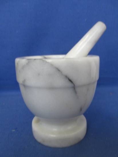 White Marble Mortar & Pestle –  The Cook's favorite for grinding fresh herbs into a pesto -  4” T x