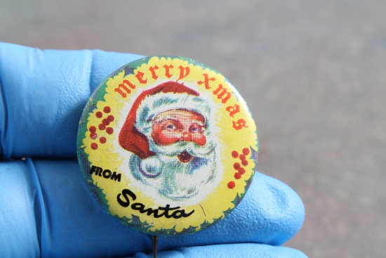 Vintage Merry XMAS From Santa Pinback Good Condition Measures 1 1/2" Diam.