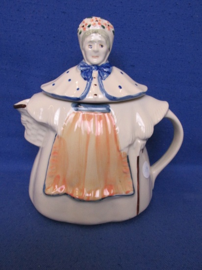 Shawnee Granny Ann With Peach Apron 8”H x 8”W Teapot