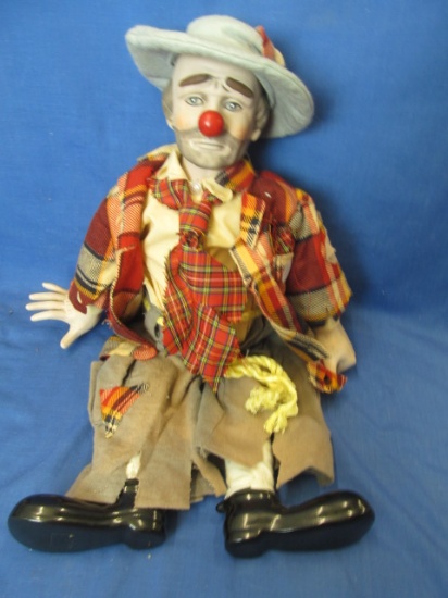 clyde the clown doll