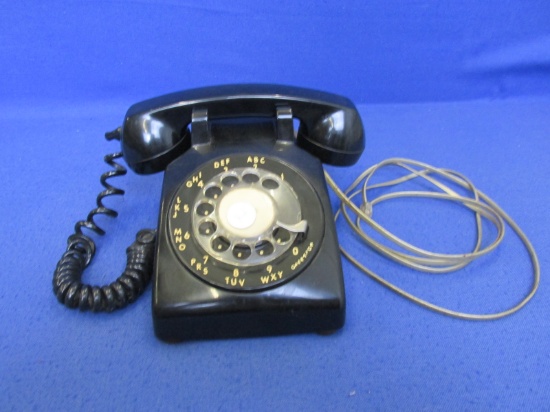 Vintage - Rotary Dial Desk Telephone – ITT Sticker Gorecki Electronics Milaca, Minn – 5”H x 5”W x 9”