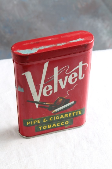 Vintage Velvet Pipe & Cigarette Tobacco Pocket Advertising Tin