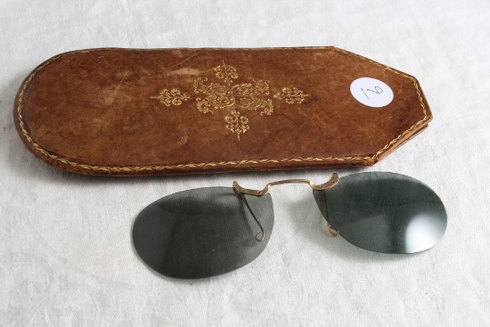 Vintage Cool Ray Polaroid Clip On Sunglasses with Case