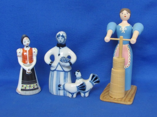 3 Figurines of Folk Women – Hollohaza of Hungary – 1 made in USSR – Wood might be Lithuanian