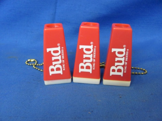 Radex Bud Beer Viewer (3) Key Chains – Picture of Baryonya Holding Budweiser Bottle