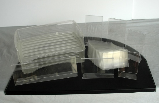 Plexiglas Holder