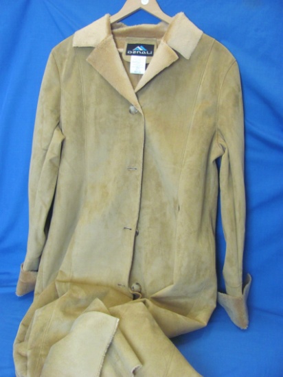 Long Camel colored Coat by Denali – Looks like Suede but is Polyester – Size Large woman's