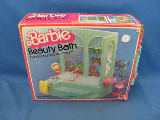 Barbie Beauty Bath – No. 9223 – Dated 1975 – Original Box Damaged