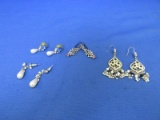 Lot Of 4 Dangling Earrings Vintage Looking – Please Consult Pictures For Condition & Assortment -