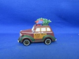 Dept 56 Heritage Village Accessory Featuring “City Taxi” With Moving Wheels 3¾”Lx1¾”Wx 2¾”H -