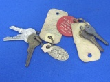 Key Chains w Keys – 1938 Return To w Image of Car – Pine Island Auto Co. Buick