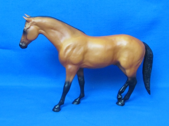 Breyer Horse No. 450 Rugged Lark – Champion American Quarter Horse – 11 1/4” long