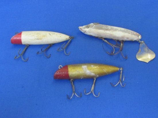 3 Wood Fishing Lures – No Maker's marks – Longest is 4 1/4”
