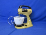 Hamilton Beach Scovill Gold Colored Electric Mixer With Small Pyrex Bowl (Missing Large Bowl) -