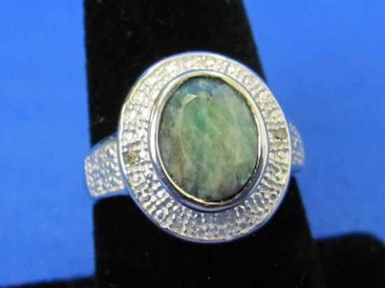Sterling Silver Ring with Green Stone – 2 Tiny Diamond Accents – Size 7.5 – Weight is 4.2 grams