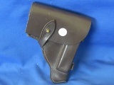 7 ½” x 6' Vintage Leather Gun Holster With Built In Clip Holder & Belt Loop Straps