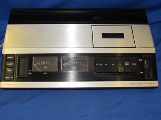 Beocord 2400 (1981-1984) Stereo cassette deck, Dolby NR