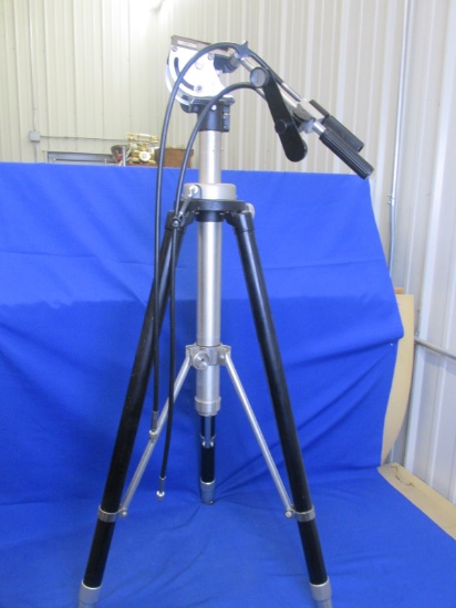 Quick Set Heavy Duty Tripod