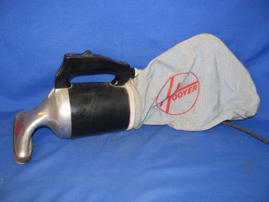 Vintage 1940's Hoover Dustette Model 125 Hand Held Vacuum (Tested & Works)