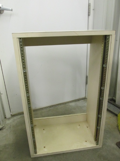 Heavy Duty Equipment Rack Cabinet 33”H x 21”L x 13” Deep – Dirty But Solid -