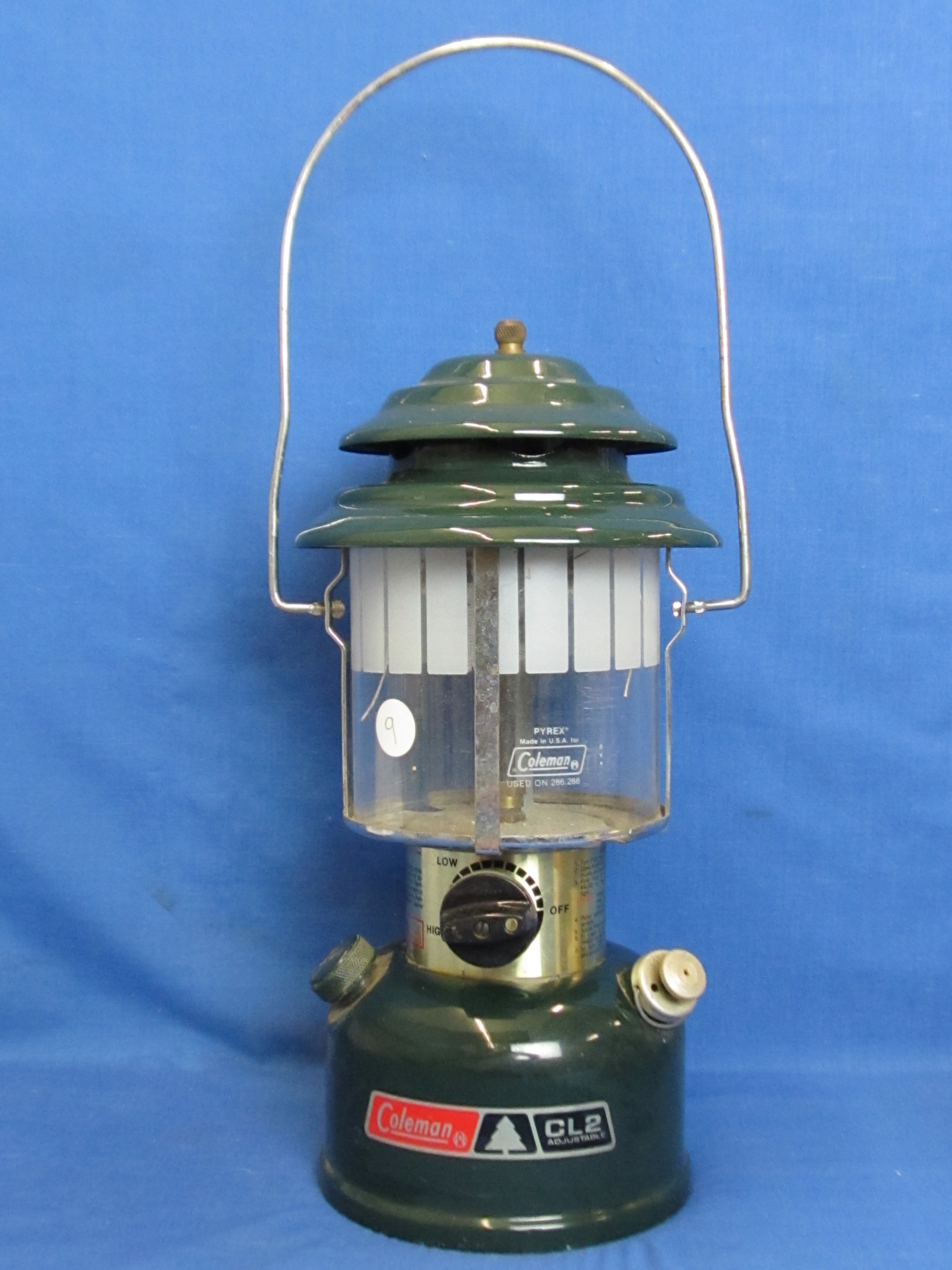 Coleman CL2 Adjustable Lantern – Model 288 – | Proxibid