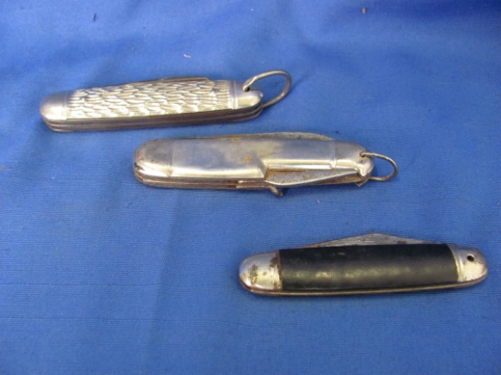 Lot Of 3 Antique Pocket Knives (KampKing) Other 2 Have No Markings