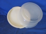 12 ½” x 7” Plastic Dome Cake Saver & Cover