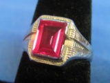 Silvertone Ring w Emerald Cut Pink Stone – Size 7 – Vintage – Marked but faint