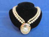 Vintage Faux Pearl Choker w Pendant – Comes with Black Velvet Display – Up to 15” long