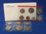 1980 US Mint Uncirculated Coin Set with P & D Mint Marks – In envelope