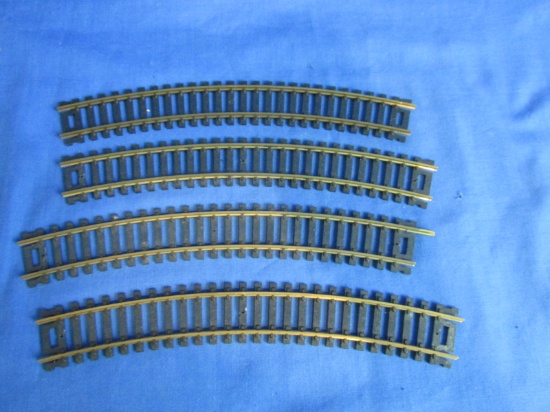 HO Model RR  4 Lengths of  8”  Curved Tracks – Used