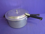 Vintage Mirro- Matic Pressure Cooker – Good – Clean – Please see photos