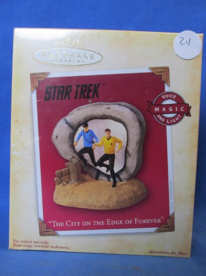 Hallmark Keepsake Ornament:Star Trek “The City on the Edge of Forever” © 2004