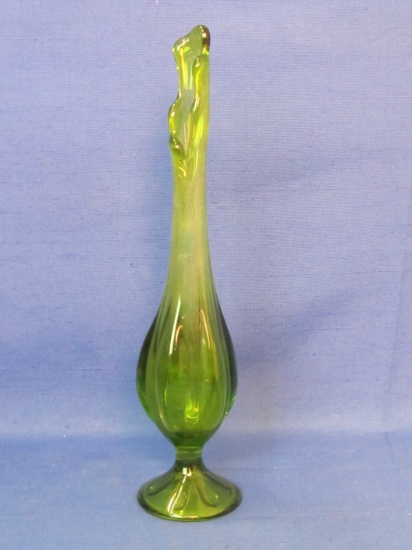 Viking Epic Glass Bud Vase in Green – 10 3/8” tall