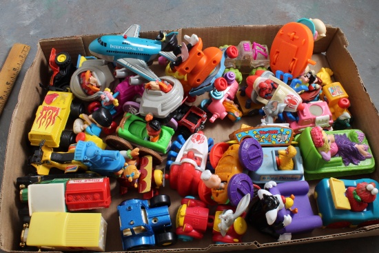 Lot of Children's Small Toys, Cars, Trucks, Rug Rats,Miss Piggy, Cookie Monster,