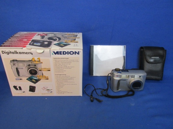Medion Digital Camera 4.1 MP  3x Optical & 2 x Digital Zoom