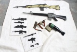 Vintage Lot of Toy/Model Guns & One Bomb 2 Rifles are 15