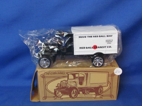 Ertl 1912 Hawkeye Red Ball Transit Co. Truck Bank With Key