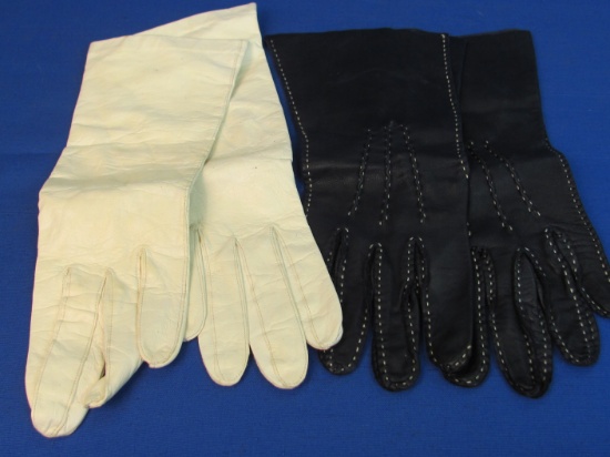2 Pairs Vintage Leather Gloves: Van Raalte in Cream – Navy w White Stitching