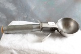 Vintage MYERS DeLuxe Disher Ice Cream Scoop