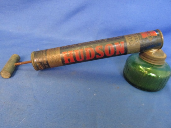 Vintage Advertising Graphics Hudson Insecticide Sprayer Tin Litho & Green Glass Jar 10” L