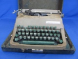 Underwood Manual Typewriter in Case “Leader” - Green Keys – Nonfunctional