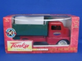 Tonka Collector Series: Classic 1949 Dump Truck 1:18 Scale – Steel Construction - 1997