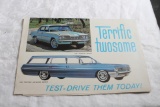 1962 Pontiac Tempest Sedan & 1962 Pontiac Catalina Safari Automobile Brochure