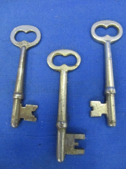 3 Vintage Skeleton Keys
