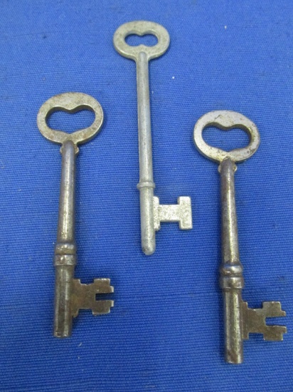 3 Vintage Skeleton Keys