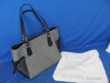 Large Michael Kors Tote Purse – in Original White bag – Like New Condition 11” depth