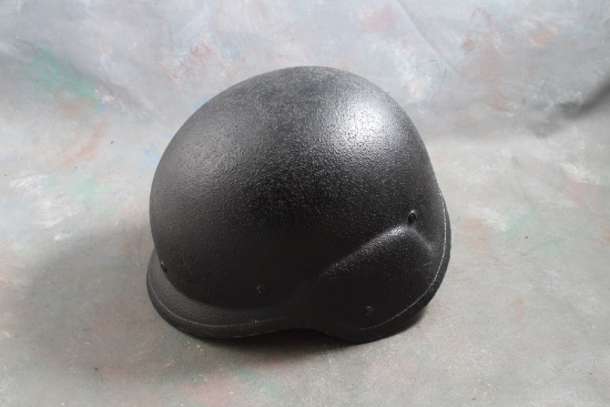 U S Military PASGT Kevlar Helmet Made in USA Size Medium